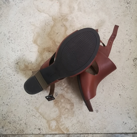 Clarks cognac stacked heel mule - Picture 2 of 3